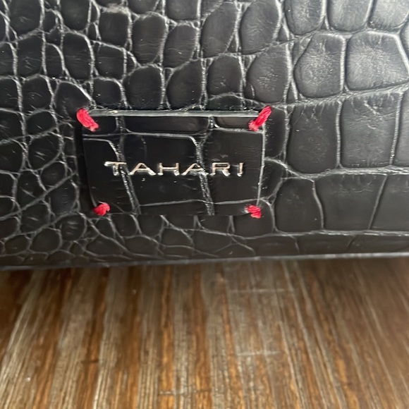 TAHARI Black/Red Croc-Embossed Kensington Tote - Picture 2 of 14